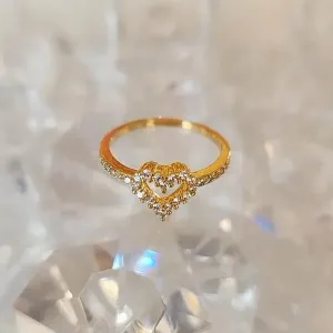 ANEL DOURADO CORAÇÃO CRAVEJADO ZIRCÔNIAS