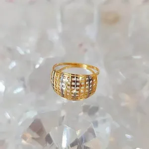 ANEL QUADRICULADO BANHO TONS AMARELO, VERMELHO E PRATA