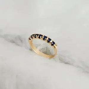ANEL APARADOR MEIA ALIANÇA ZIRCÔNIAS AZUL