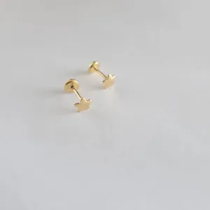 BRINCO DOURADO ESTRELA LISA TARRAXA BABY