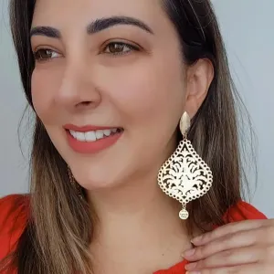 MAX BRINCO CHAPA GOTA FLORES COM PINGENTE DANÇA CURA
