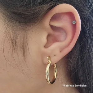 BRINCO ARGOLA COM PINGENTE DE CORAÇÃO DIS BANHOS