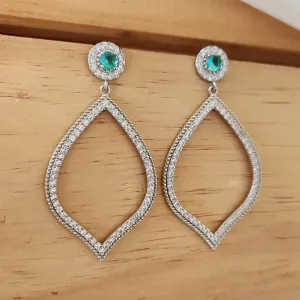 BRINCO FESTA RÓDIO BRANCO GOTA CRAVEJADA MICROZIRCÔNIAS CRISTAL PEDRA VERDE
