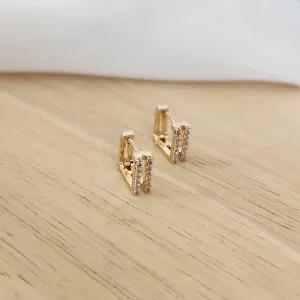BRINCO ARGOLINHA QUADRADA DOIS FIOS PP CRVEJADO EM MICROZIRCÔNIAS CRISTAL