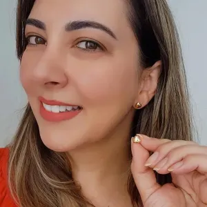BRINCO CORAÇÃO BANHO OURO