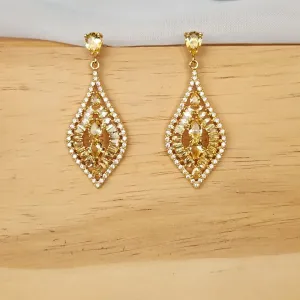 BRINCO GOTA  NAVETE CITRINO AMARELO E MICROZIRCÔNIAS CRISTAL
