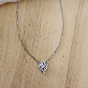 COLAR RÓDIO BRANCO COM PINGENTE DE CORAÇÃO ZIRCÔNIA CRISTAL