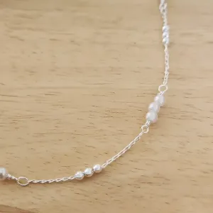 COLAR CHOKER PÉROLAS COM BOLINHAS 3X3 30+10CM