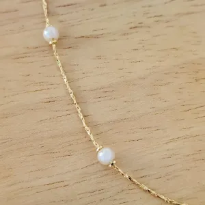COLAR COM PÉROLAS 45CM
