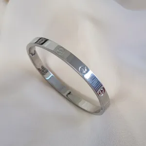 BRACELETE PULSEIRA INSPIRAÇÃO VIRGÍNIA CART AÇO
