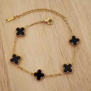 PULSEIRA AÇO DOURADA CINCO TREVOS PRETO M