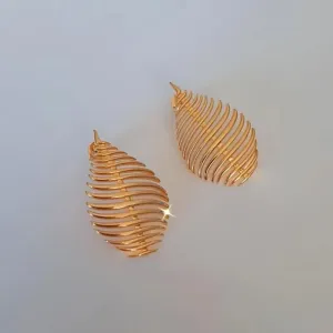 BRINCO DOURADO FOLHA