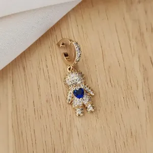 PINGENTE MENINO CORAÇÃO AZUL CRAVEJADO EM ZIRCÔNIAS CRISTAL FECHO GANCHO