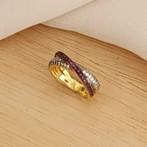 ANEL DOIRADO FIO MICROZIRCÔNIAS ROSA E CRISTA