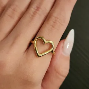 ANEL DOURADO CORAÇÃO VAZADO