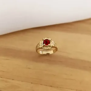 ANEL INFANTIL DOURADO FORMATURA PEDRA RUBI