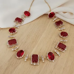 COLAR LUXO PEDRAS PRETAS VERMELHAS