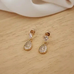 BRINCO GOTA NAVETE CRAVEJADO E ZIRCÔNIAS CRISTAL