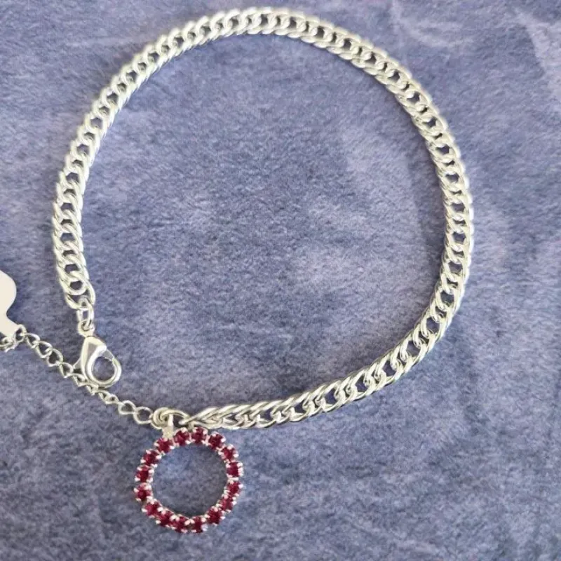 PULSEIRA PRATA LEVE PINGENTE CIRCULO ZIRCÔNIAS ROSA