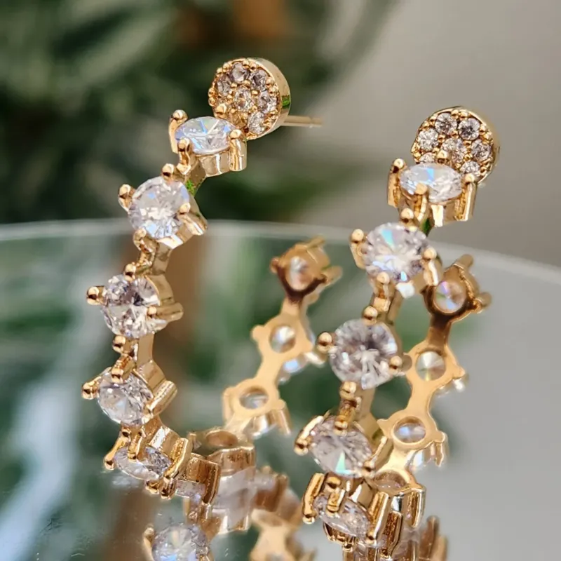 ARGOLA CRAVEJADA NAVETE CRISTAL