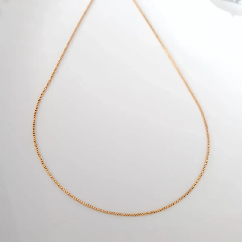 COLAR DOURADO VENESIANA MÉDIA 45 CM