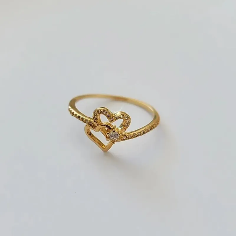ANEL CORAÇÕES CRAJEVADO MICROZIRCÔNIAS CRISTAL