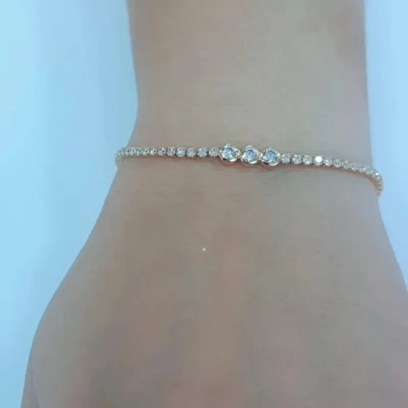 PULSEIRA DOURADA SHAMBALA CRAVEJADA ZIRCÔNIAS CRISTAL