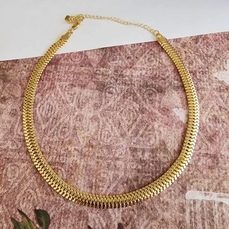 COLAR CHOKER DOURADO MALHA GROSSA