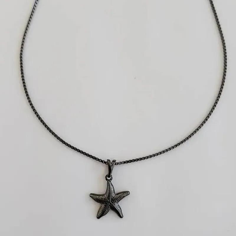 COLAR RÓDIO NEGRO PINGENTE ESTRELA DO MAR