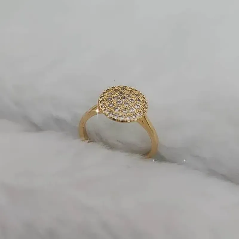 ANEL CÍRCULO CRAVADO EM MICROZIRCÔNIAS