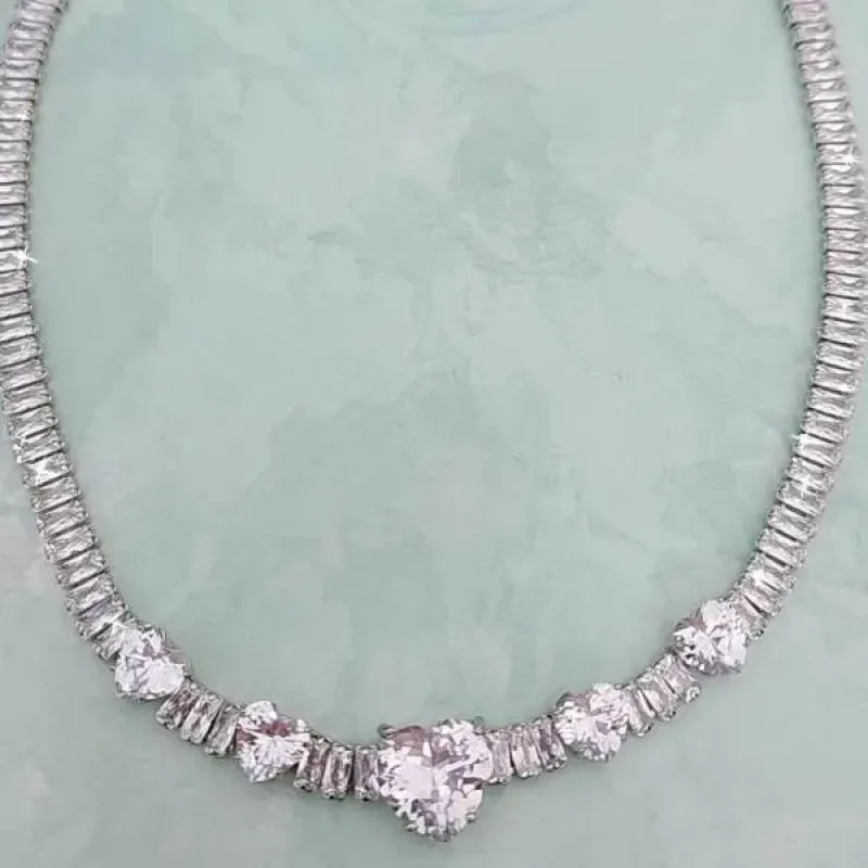 COLAR RÓDIO BRANCO CORAÇÕES ZIRCÔNIA CRISTAL