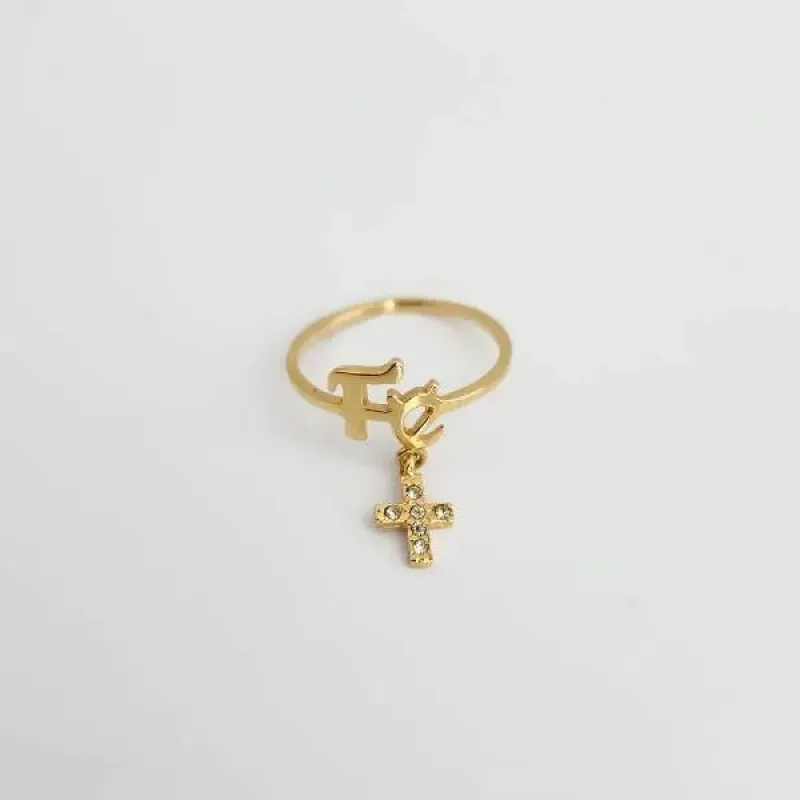 ANEL DOURADO FÉ CRUZ CRAVEJADA EM MICROZIRCÔNIAS CRISTAL
