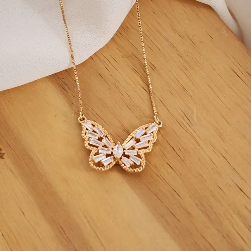 COLAR BORBOLETA ZIRCÔNIAS NAVETE