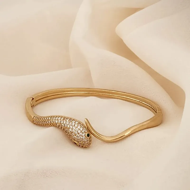 BRACELETE DOURADO MICROZIRCÔNIAS COBRA