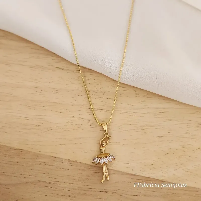 COLAR DOURADO CORRENTE DE BOLINHAS PINGENTE BAILARINA G