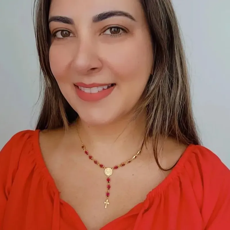 COLAR TERÇO SÃO BENTO PEDRAS ROSA