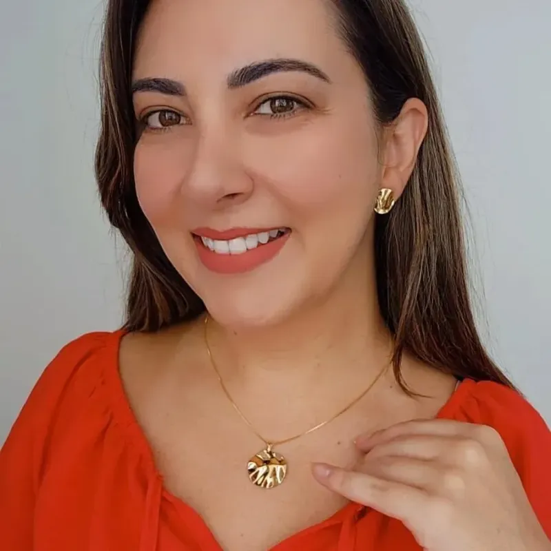 CONJUNTO COLAR COM PINGENTE E BRINCOS ORGÂNICO