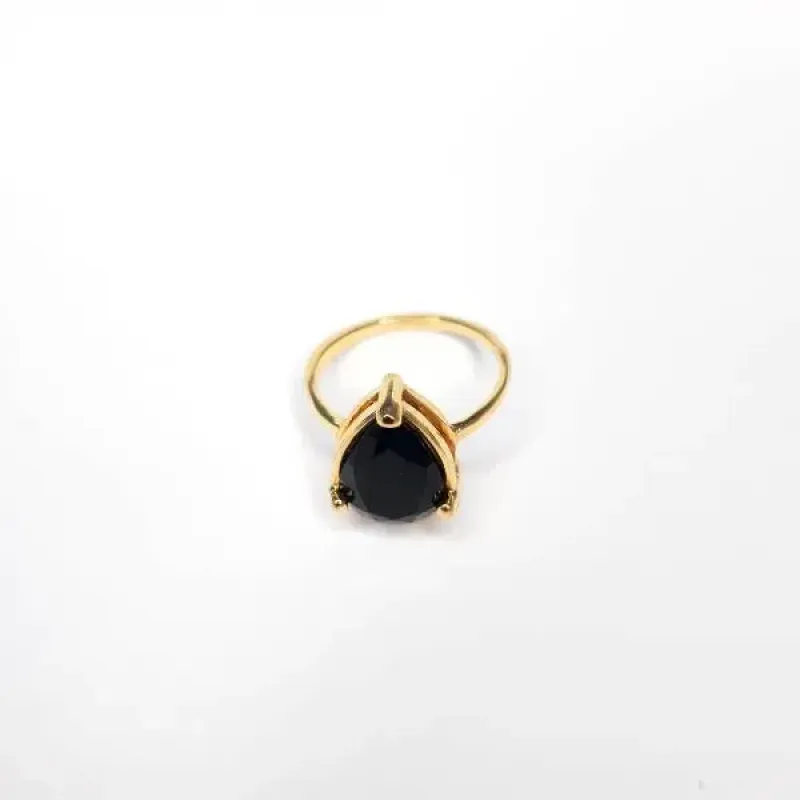 ANEL DOURADO PEDRA GOTA PRETA