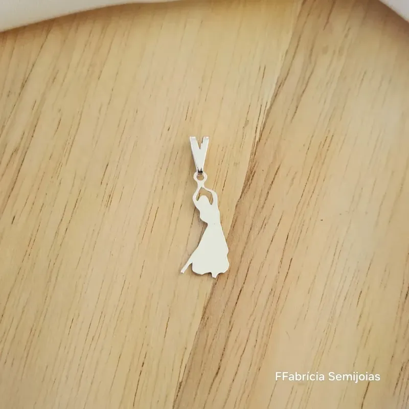 PINGENTE DANÇARINA M