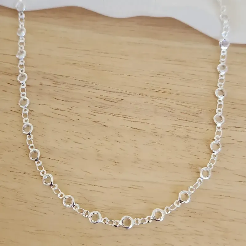 COLAR GARGANTINHA CORRENTE CRISTAL