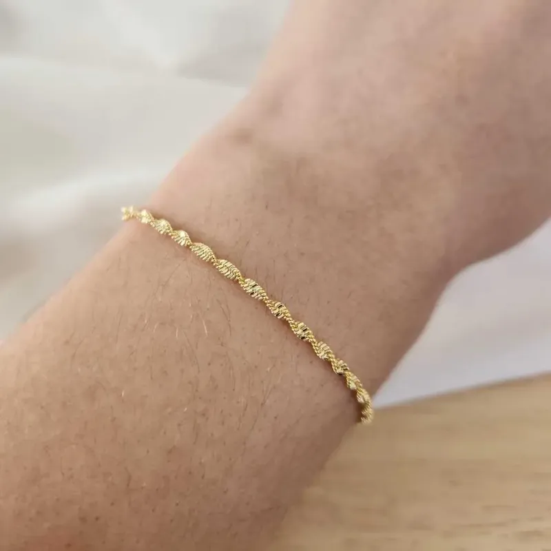 PULSEIRA FITA TORCIDA 2MM 18CM