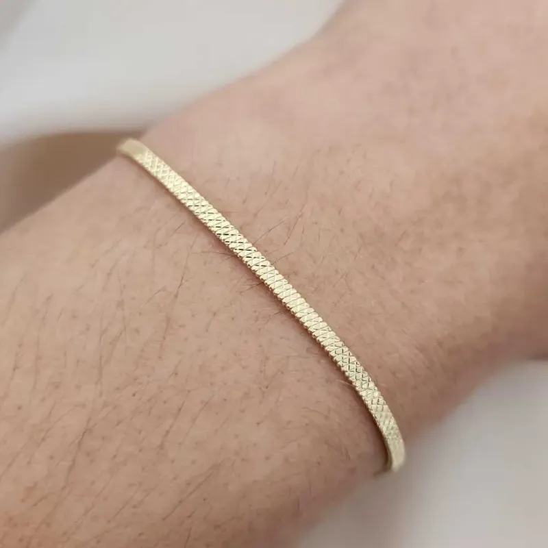PULSEIRA LAMINADA DIAMANTADA 18CM