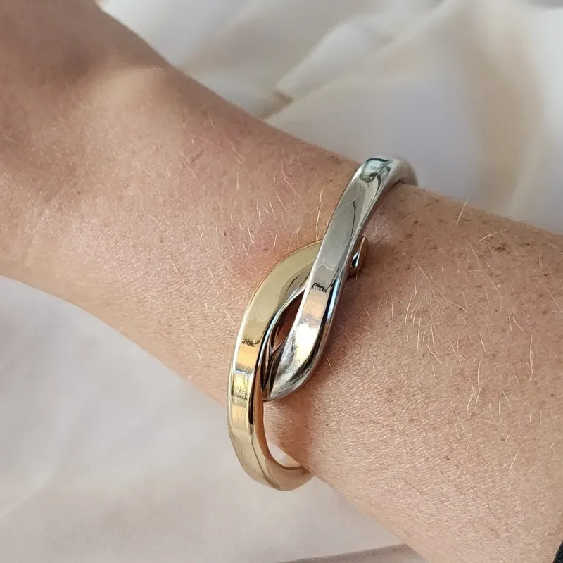 BRACELETE DOURADO E PRATA TRANÇADO ENCAIXE