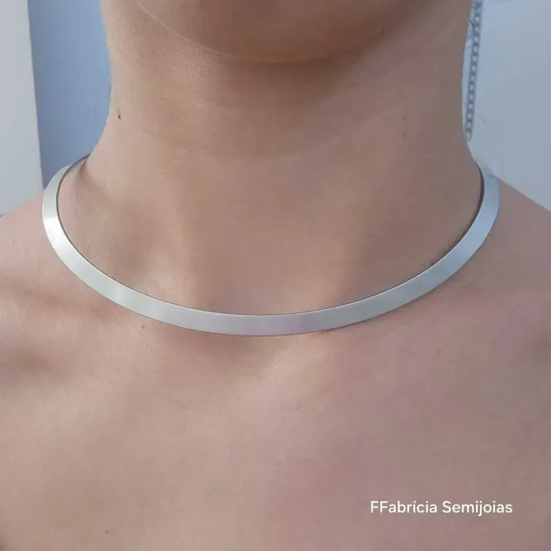 COLAR ARO GARGANTILHA POLIDA 5MM RODIO ACETINADO