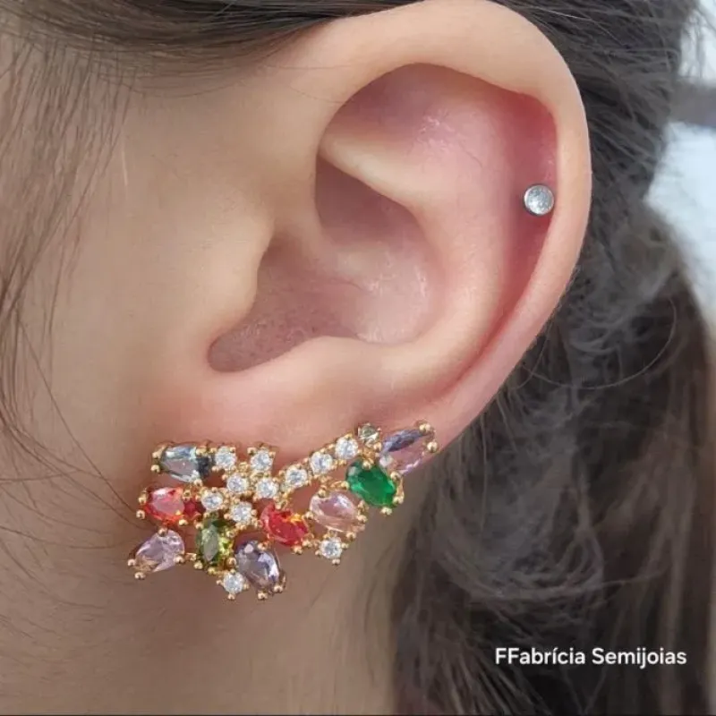 BRINCO DOURADO EAR CUFF ZIRCÔNIAS E NAVETES COLORIDAS