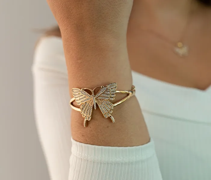 BRACELETE DOURADO BORBOLETA