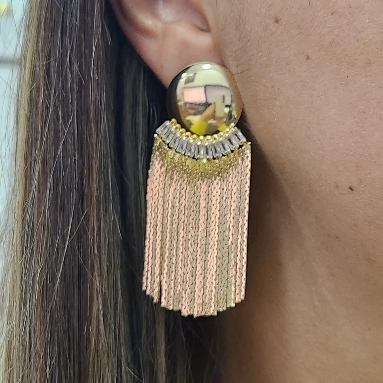 BRINCO DOURADO FRANJA CRAVEJADA EM ZIRCÔNIAS CRISTAL