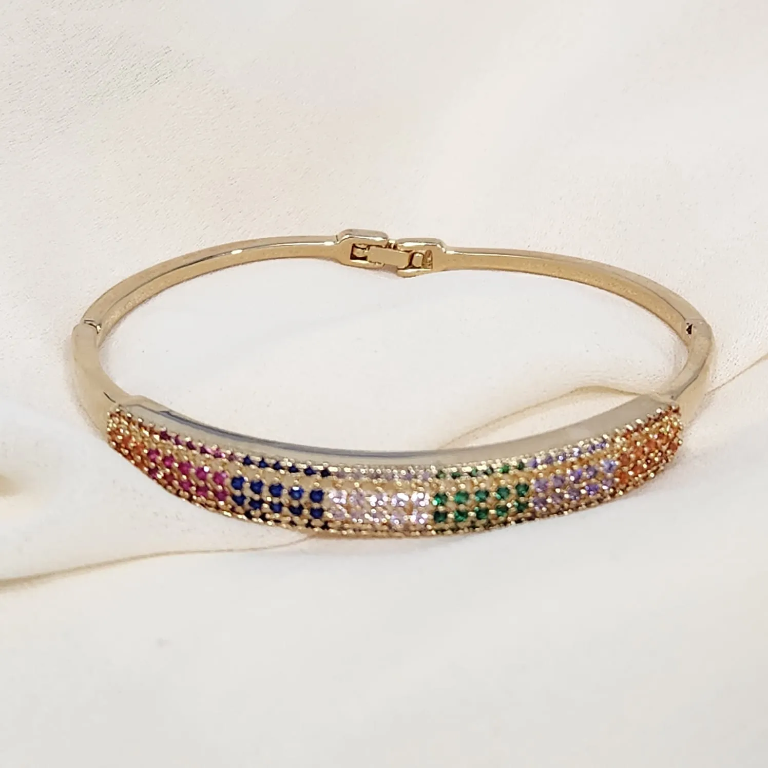 BRACELETE DOURADO MICROZIRCÔNIAS COLORIDAS