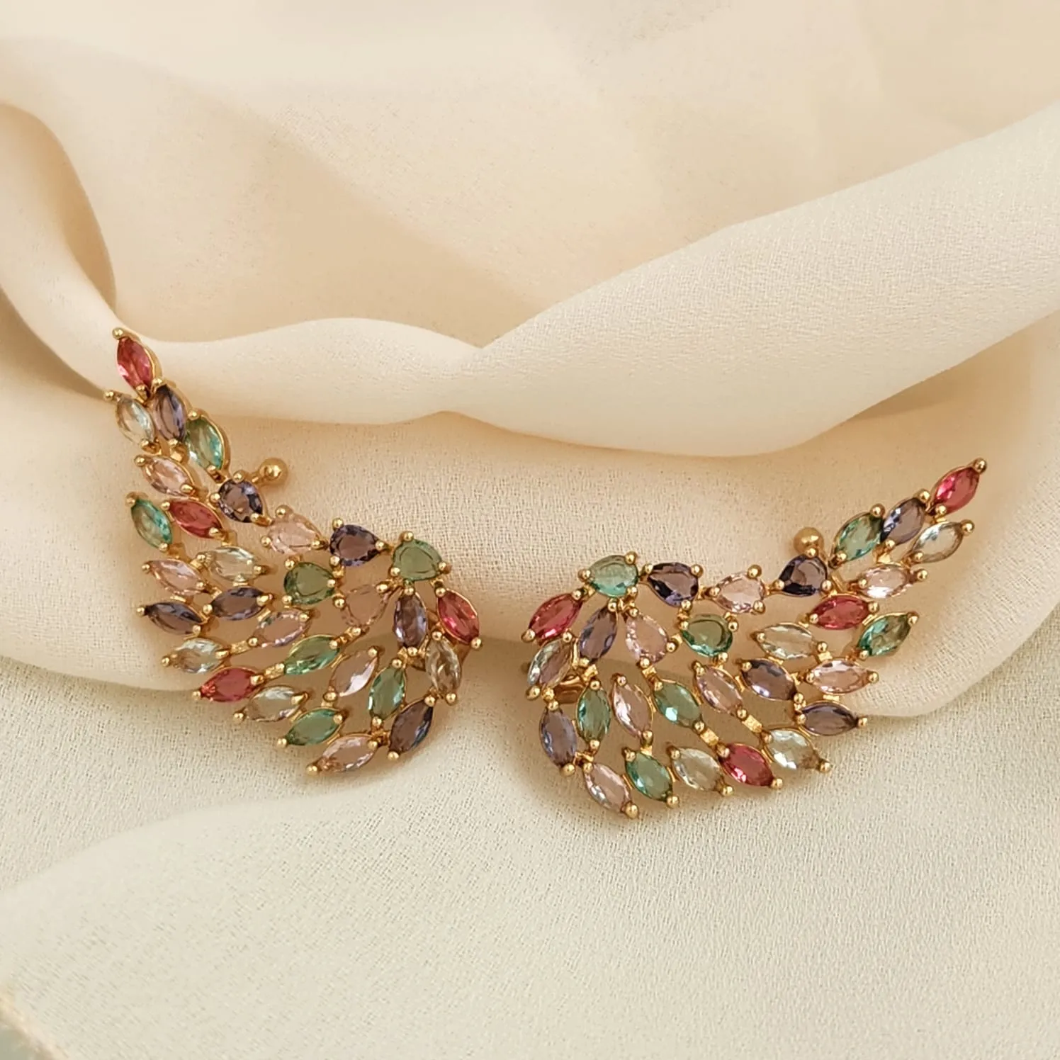 BRINCO EAR CUFF NAVETES COLORIDAS
