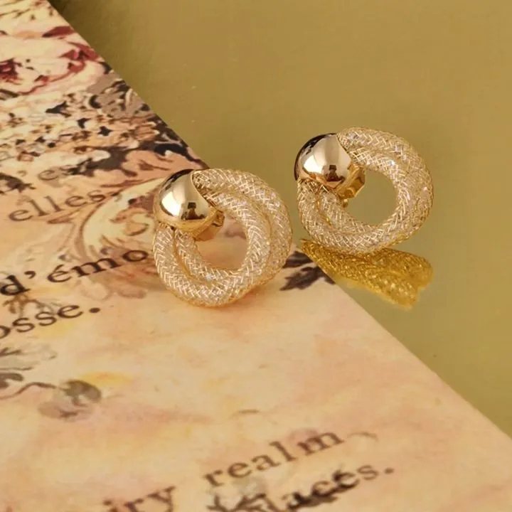 BRINCO DOURADO TRABALHADO
